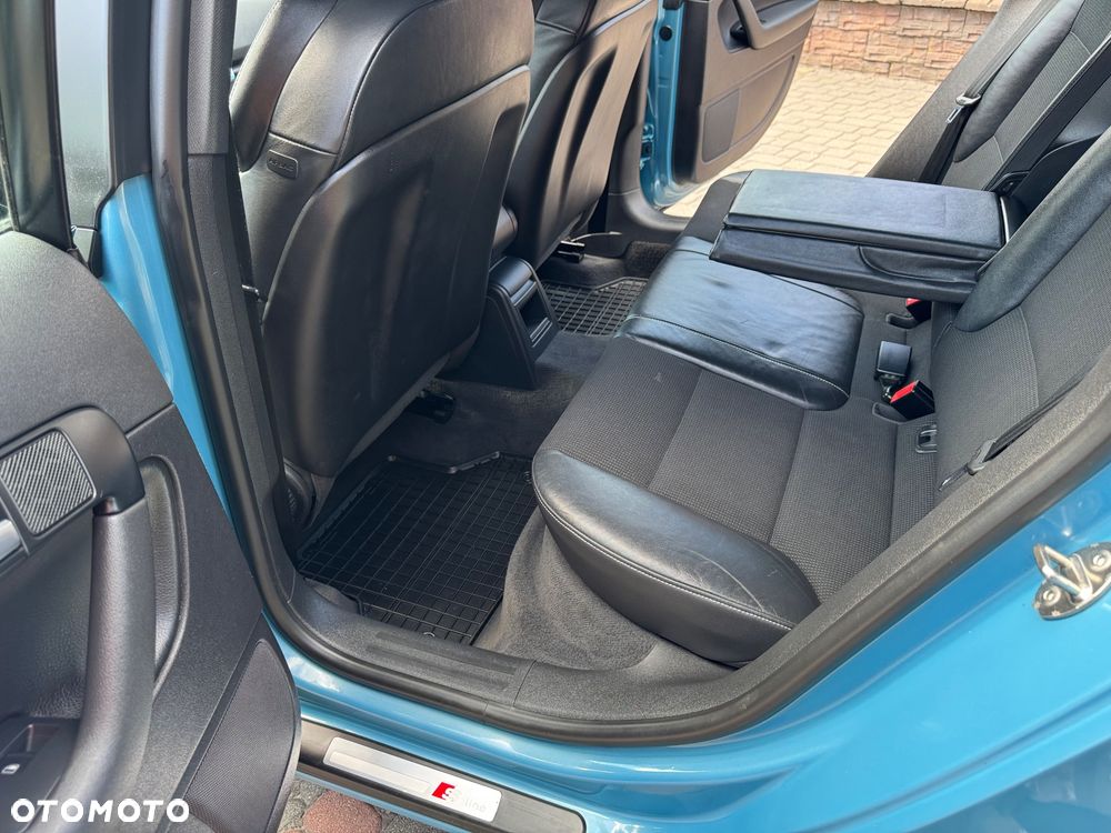 Audi A3 Sportback 2.0 TDI DPF S line Sportpaket - 14