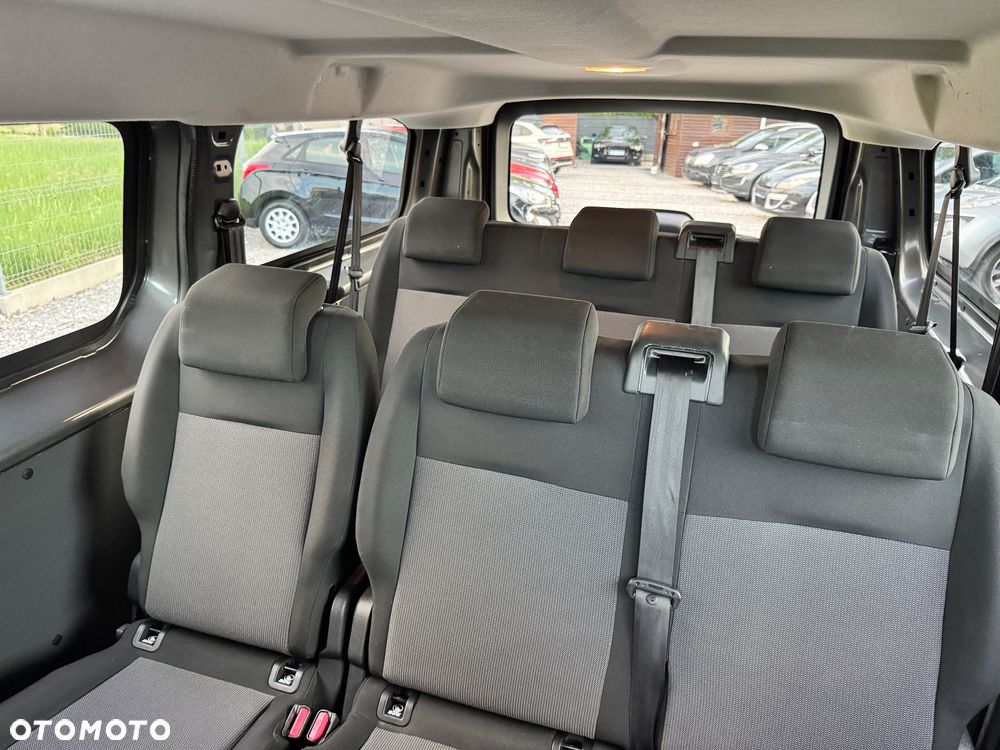 Opel Vivaro - 39