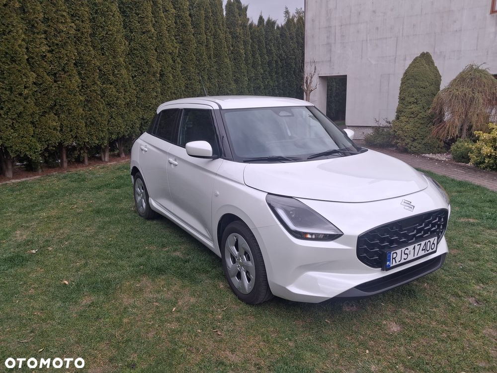Suzuki Swift 1.2 Dualjet Hybrid CVT Comfort - 2
