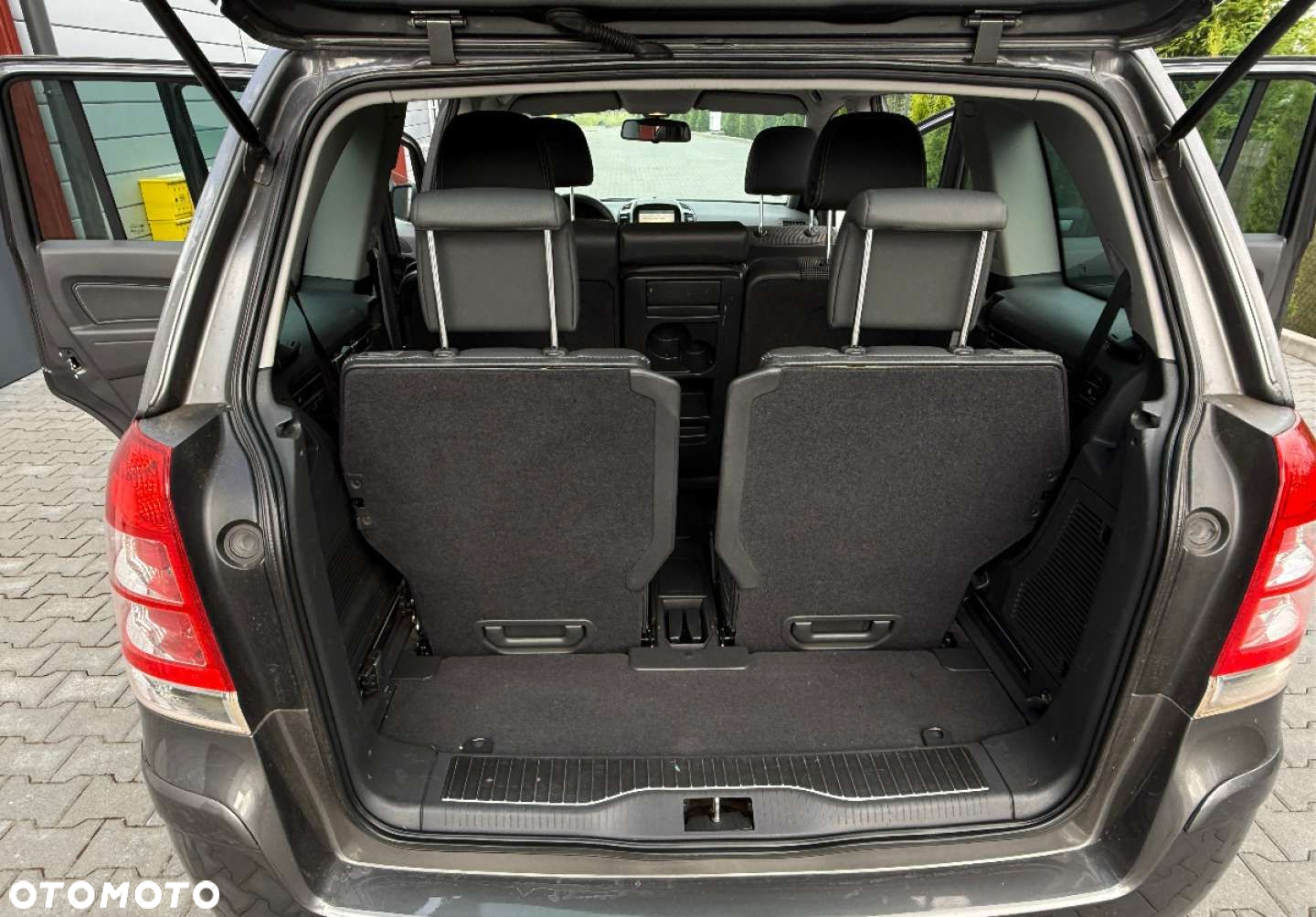 Opel Zafira - 15