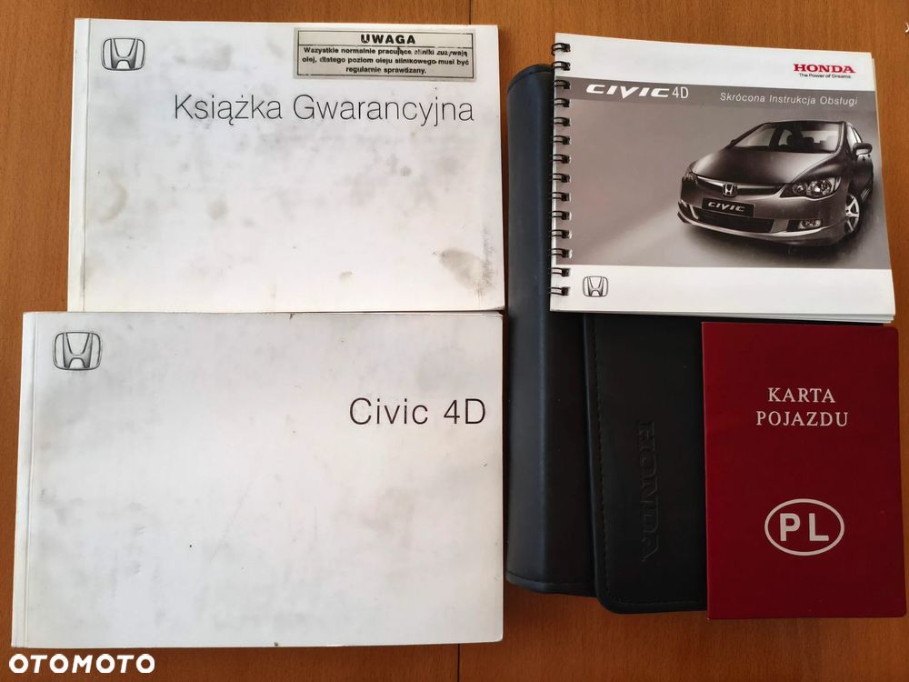 Honda Civic 1.8 Comfort - 21