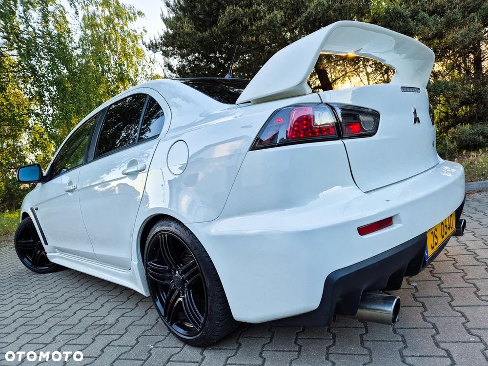 Mitsubishi Lancer 1.8 Instyle NAVI - 2