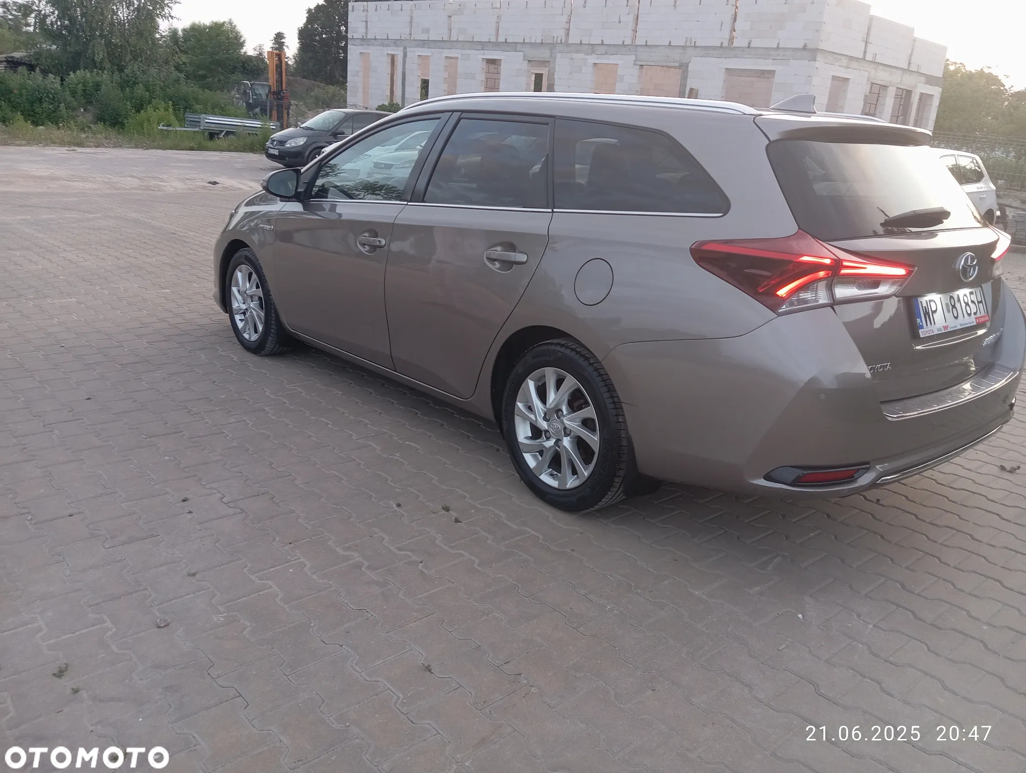 Toyota Auris - 5