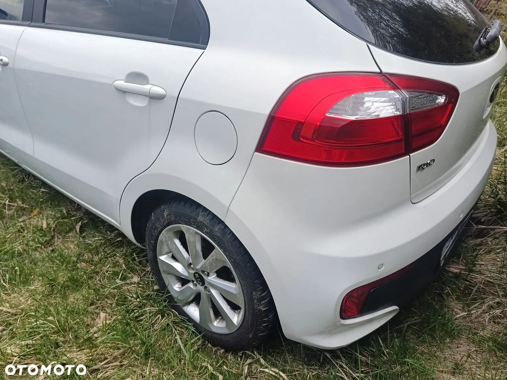 Kia Rio 1.2 Business Line - 6