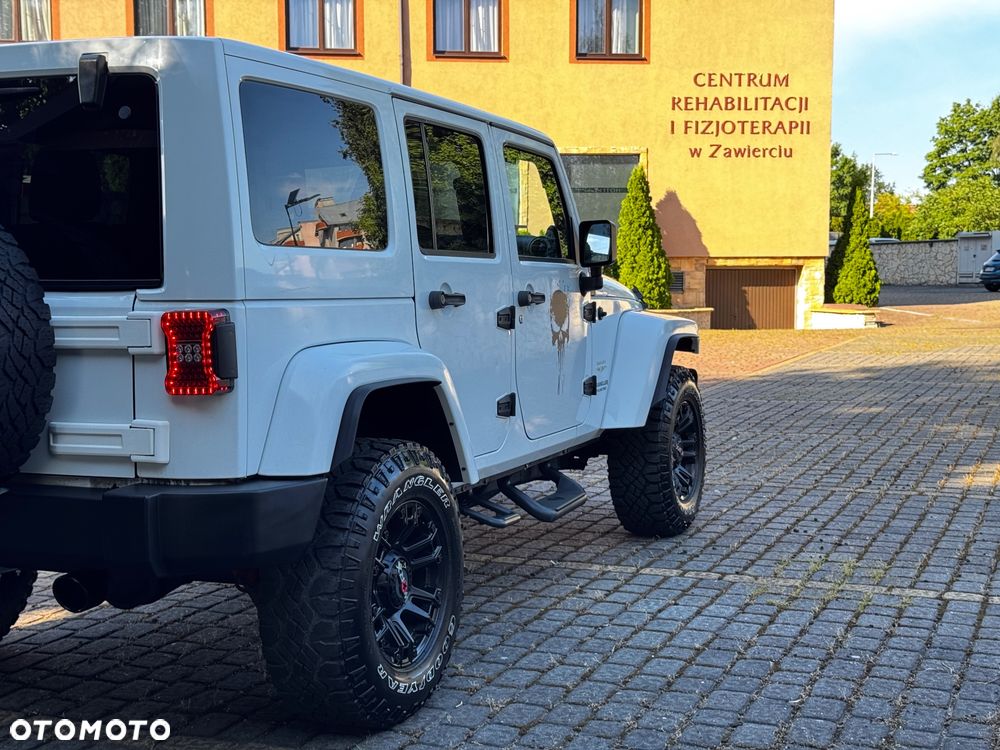 Jeep Wrangler 3.6 Unlim Sahara - 26