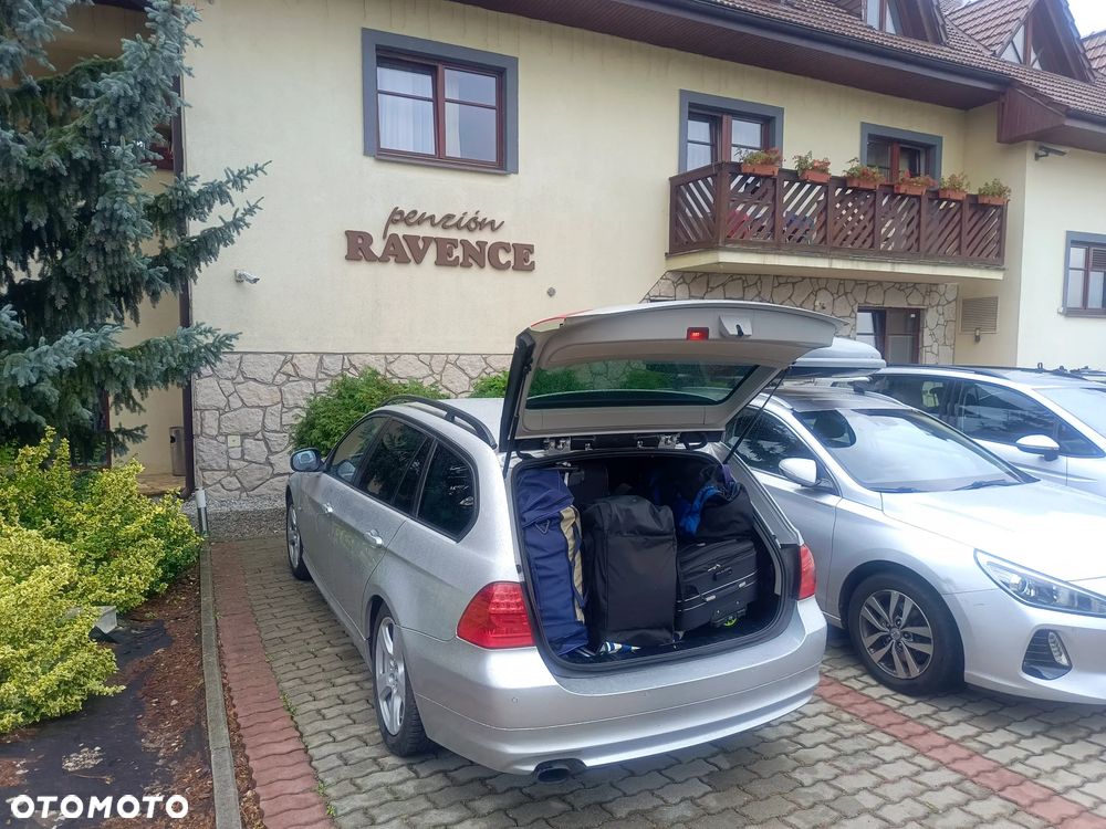 BMW Seria 3 320i - 26