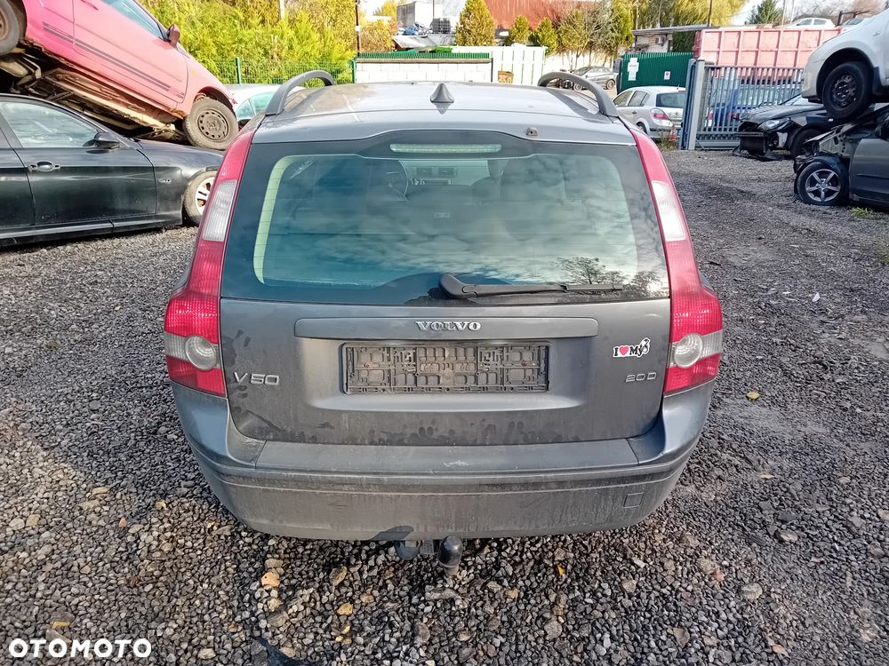 *VOLVO V50* Samochód na części - 4