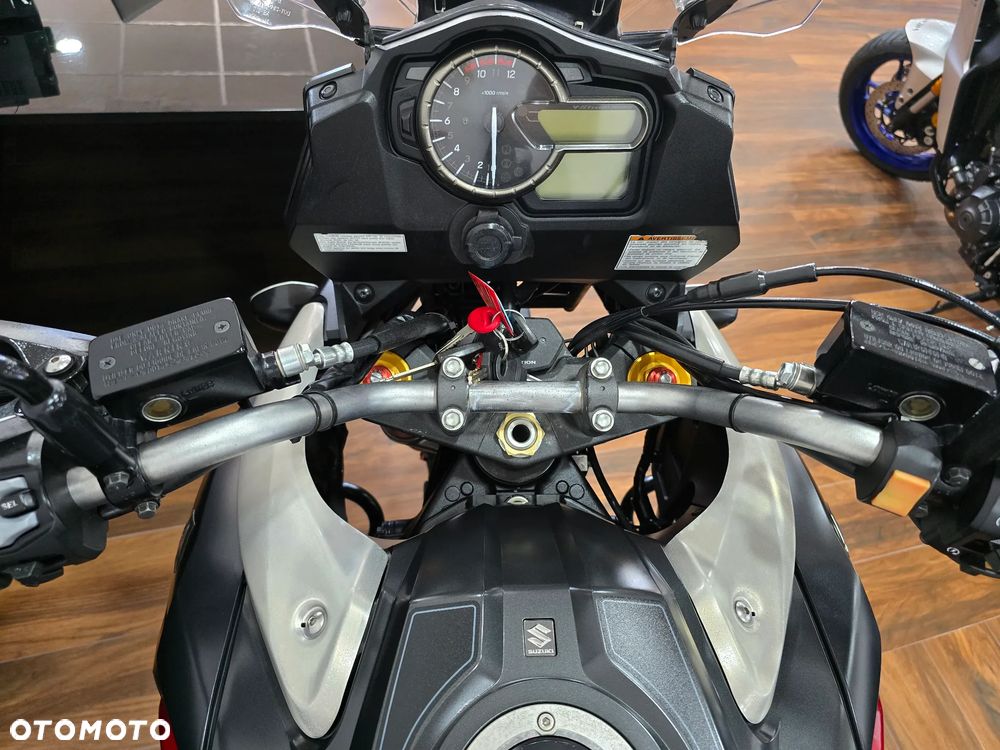 Suzuki DL - 4