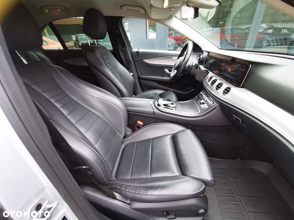 Mercedes-Benz Klasa E 200 d 9G-TRONIC - 5