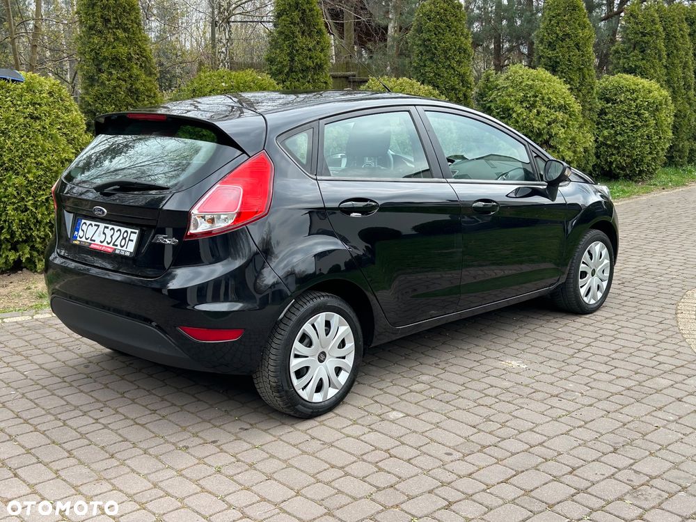 Ford Fiesta 1.25 Champions Edition - 5