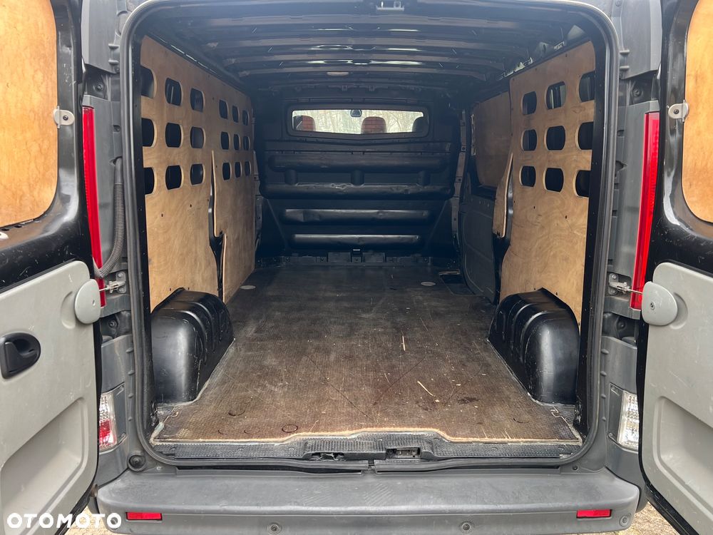 Renault Trafic - 8