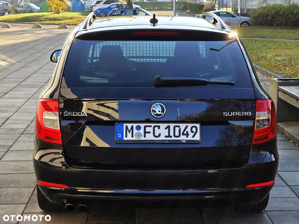 Skoda Superb 2.0 TDI Exclusive - 5