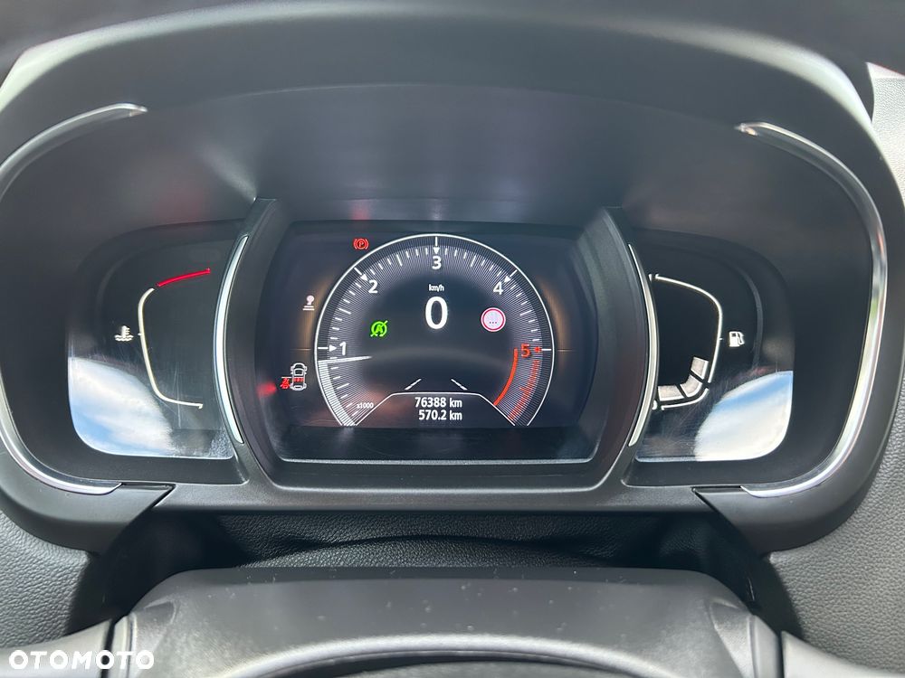 Renault Scenic - 18
