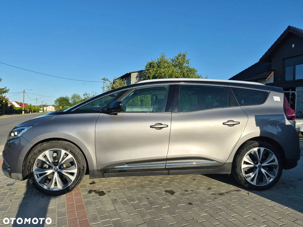 Renault Grand Scenic - 4