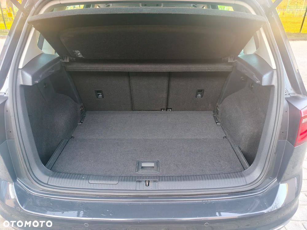 Volkswagen Golf Sportsvan - 14