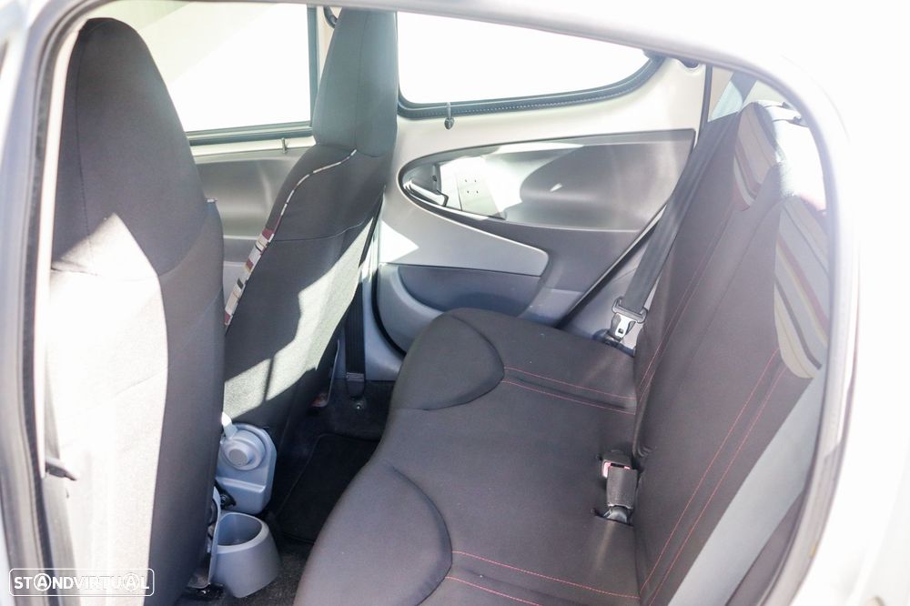 Citroën C1 1.0 Attraction - 11