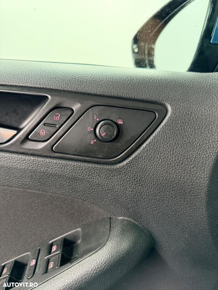 Volkswagen Jetta 2.0 TDI DSG Comfortline - 12