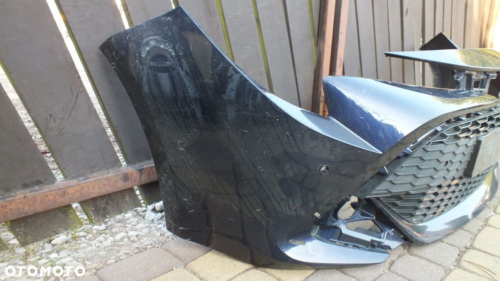 Zderzak przedni Toyota Corolla E21 Kombi HB 4xPDC - 2