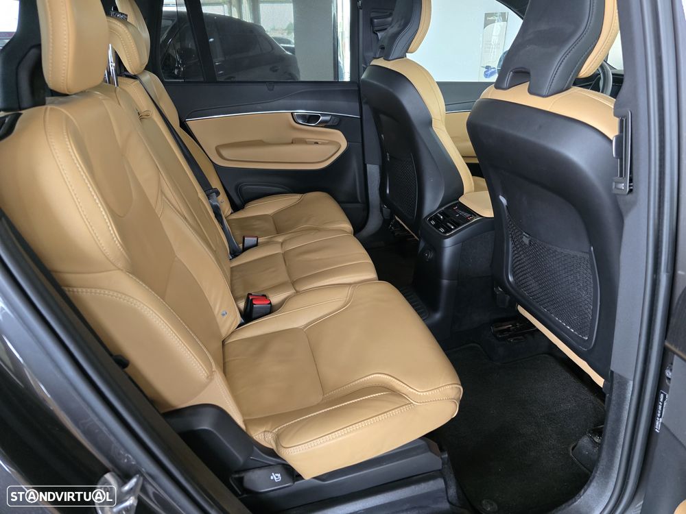 Volvo XC 90 T8 AWD Ultra Black Edition - 15