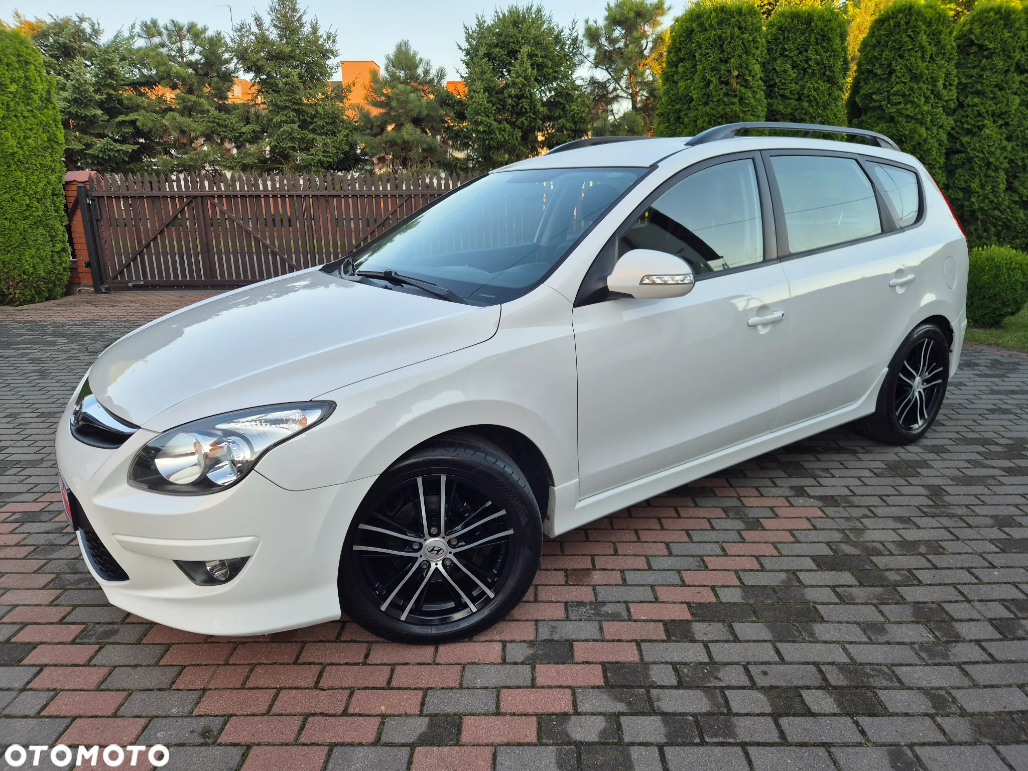 Hyundai i30 i30cw 1.6 CRDi Edition 20 - 3