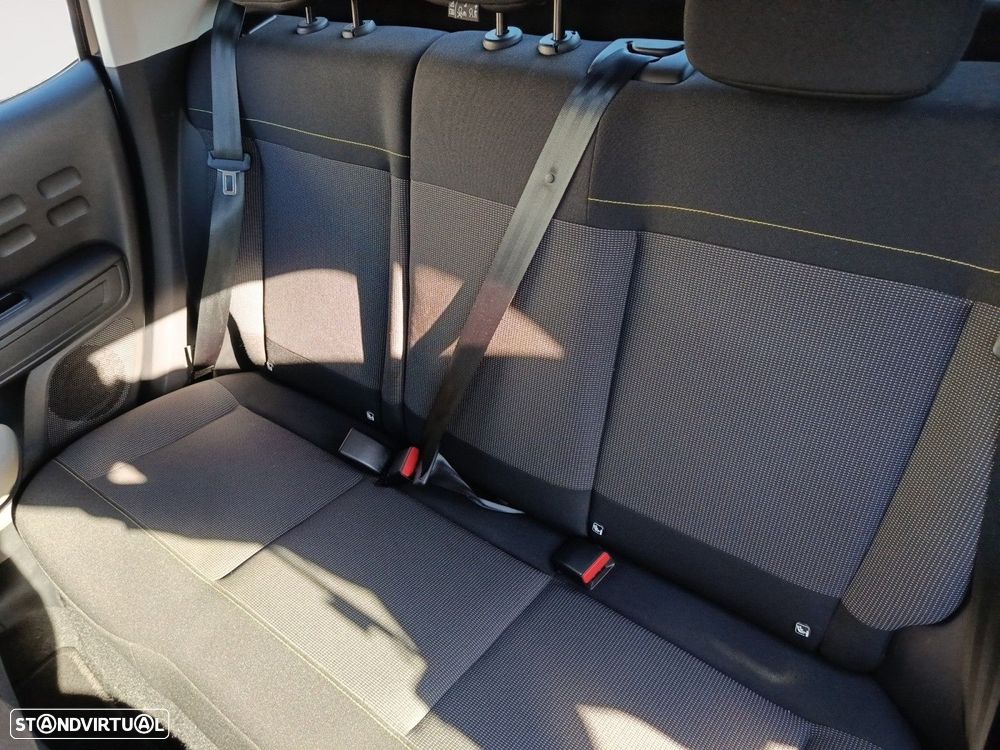 Citroën C3 1.2 PureTech Plus - 13