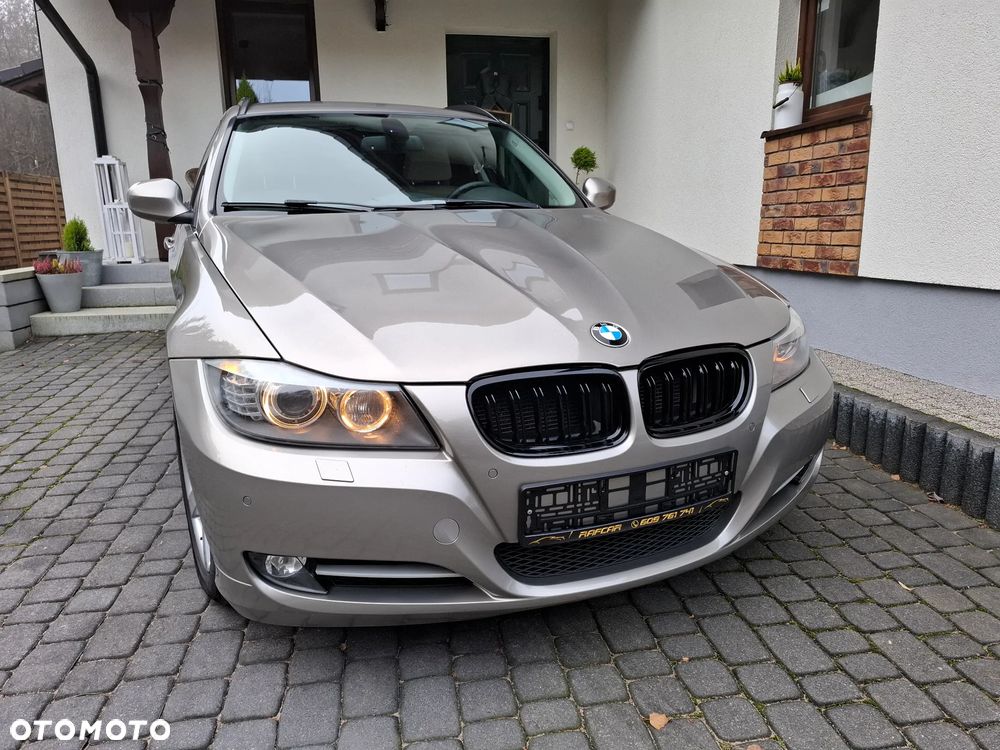 BMW Seria 3 318d DPF Edition Exclusive - 4