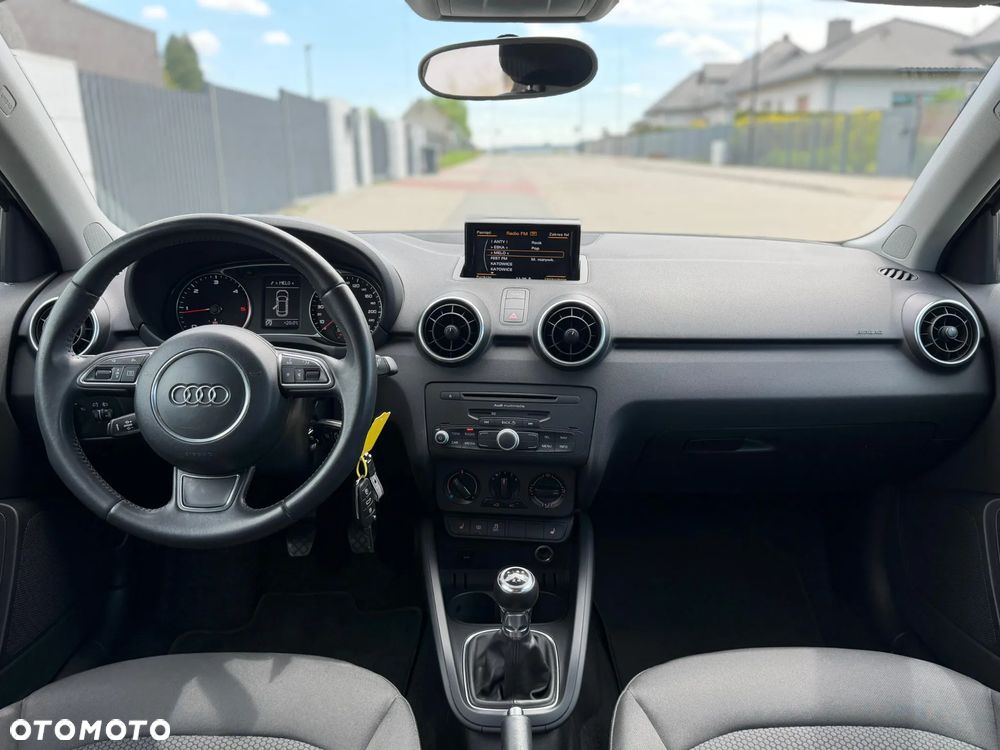 Audi A1 Sportback 1.6 TDI Ambition - 11