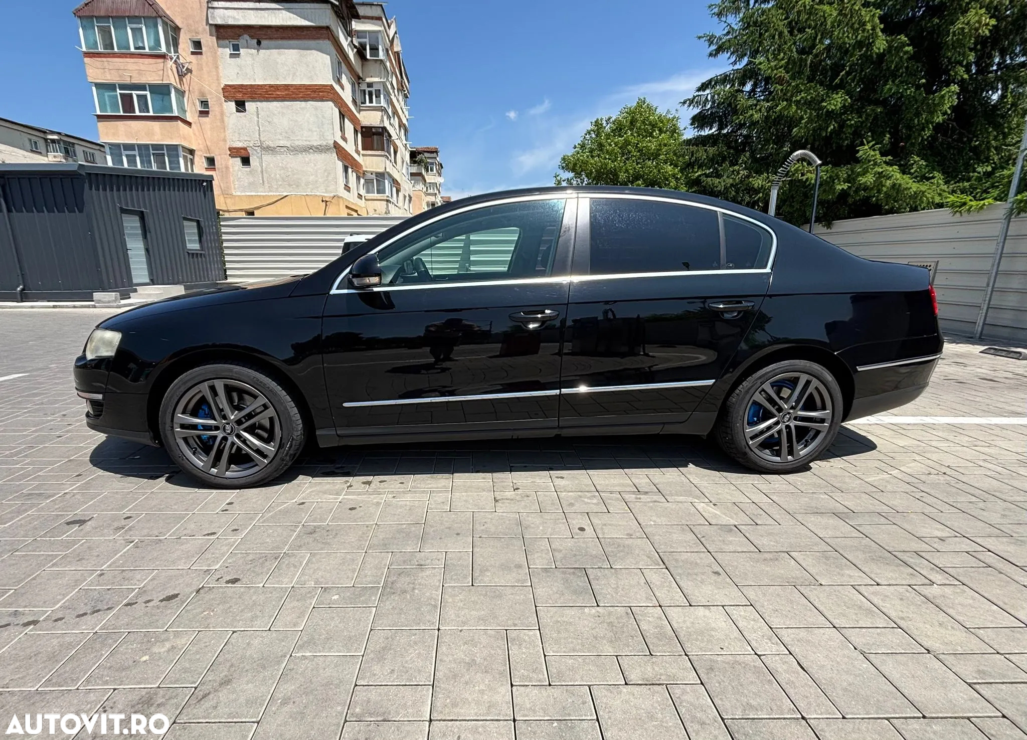 Volkswagen Passat Variant 2.0 Blue TDI SCR Highline - 4