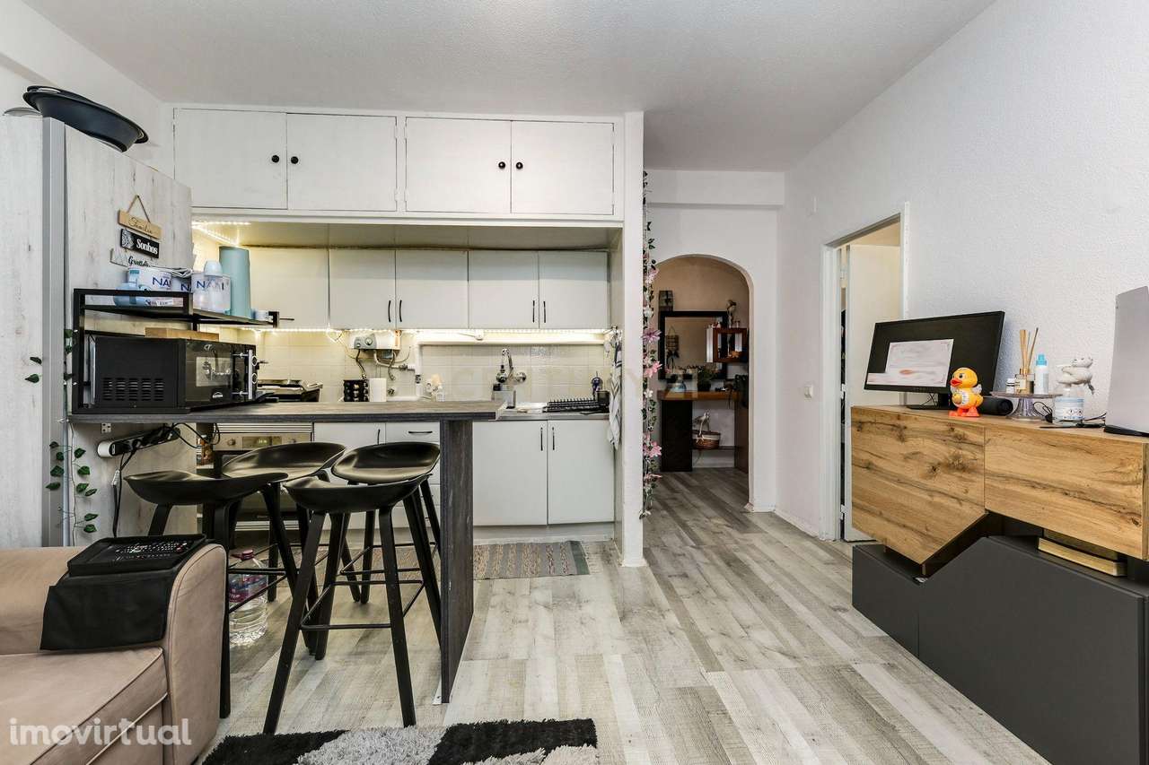 Apartamento T1 em Agualva e Mira Sintra - Grande imagem: 3/23