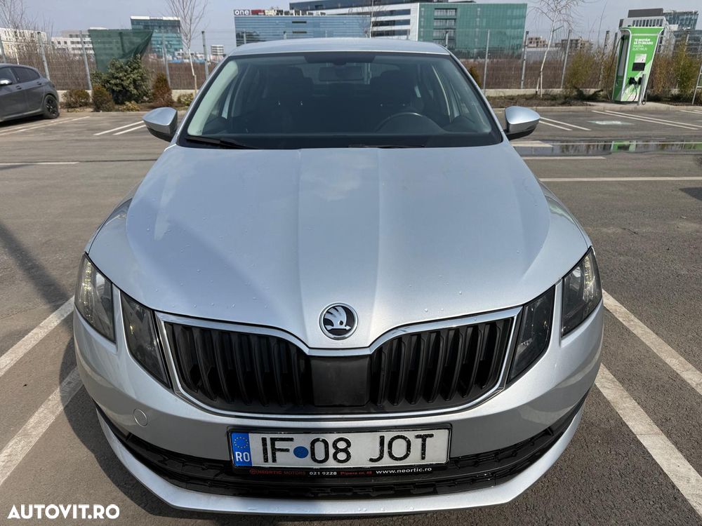 Skoda Octavia 1.6 TDI Active - 4