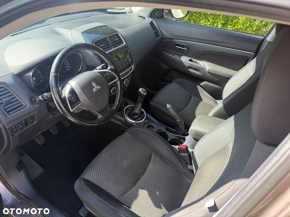 Mitsubishi ASX 1.6 Instyle AS&G - 17