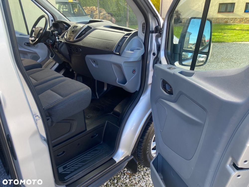 Ford TRANSIT, 9-osobowy, zakupiony w salonie w Rzeszowie, bezwypadkowy - 23