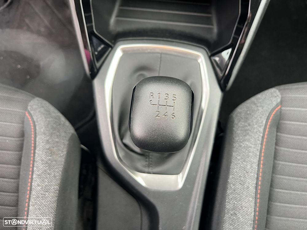 Peugeot 2008 1.5 BlueHDi Active Pack - 29