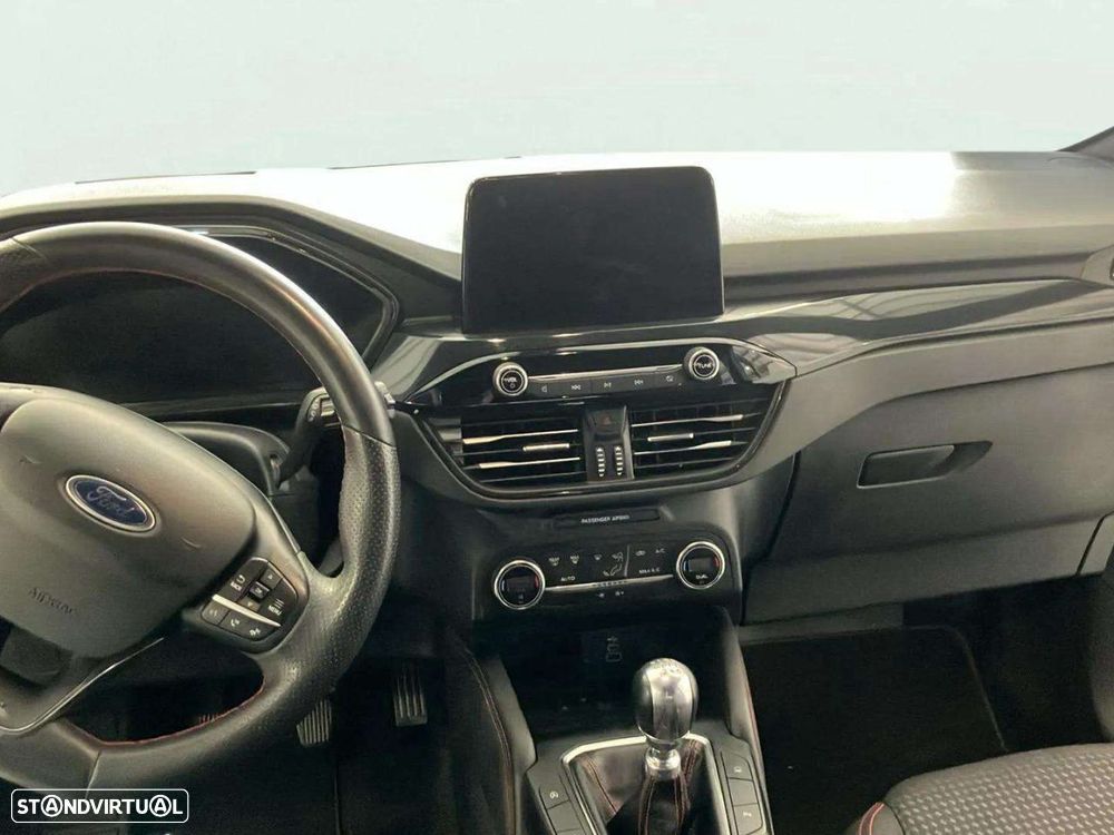 Ford Kuga 1.5 EcoBoost ST-Line - 9