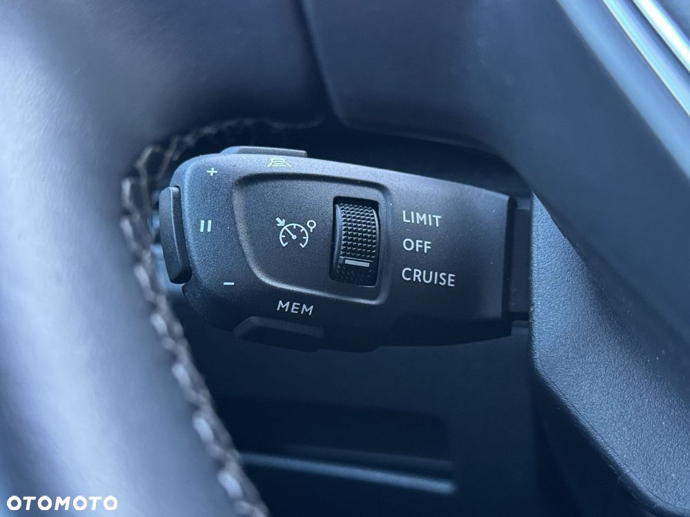 Peugeot 5008 - 19