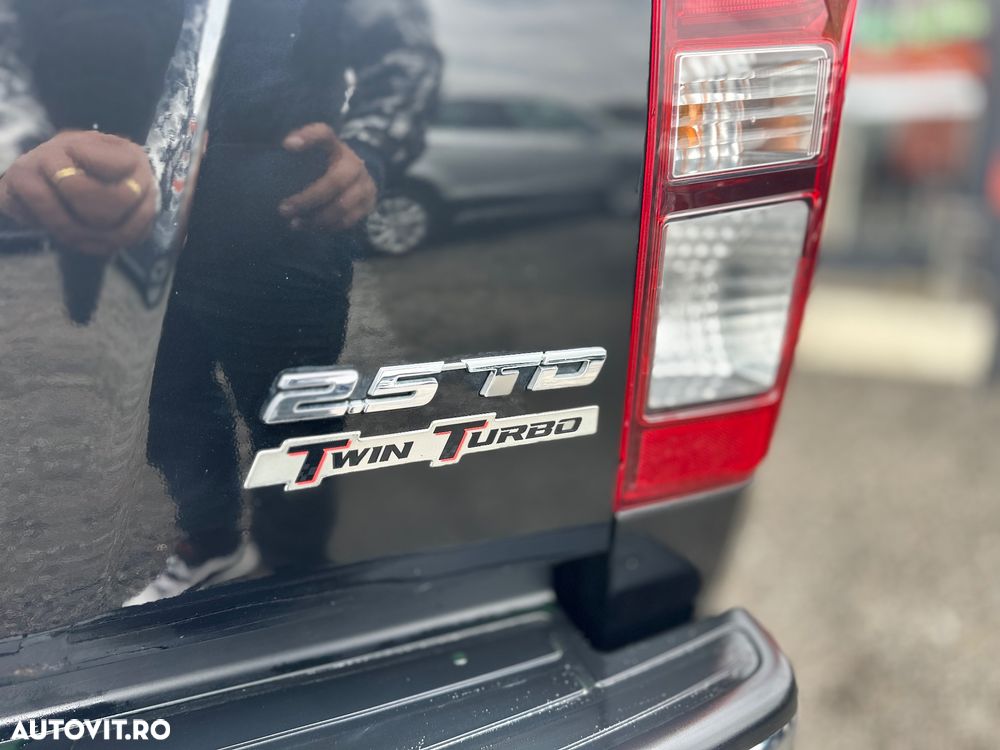 Isuzu D-Max 4x4 Double Cab Premium - 15