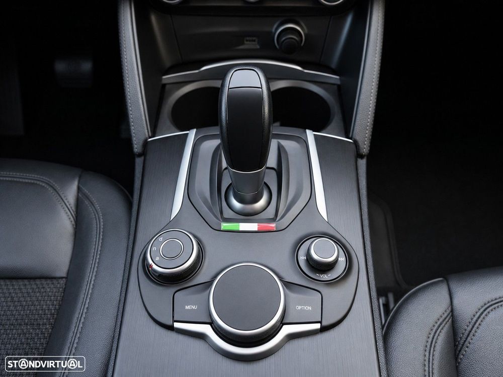 Alfa Romeo Stelvio 2.2 D Super AT8 - 4