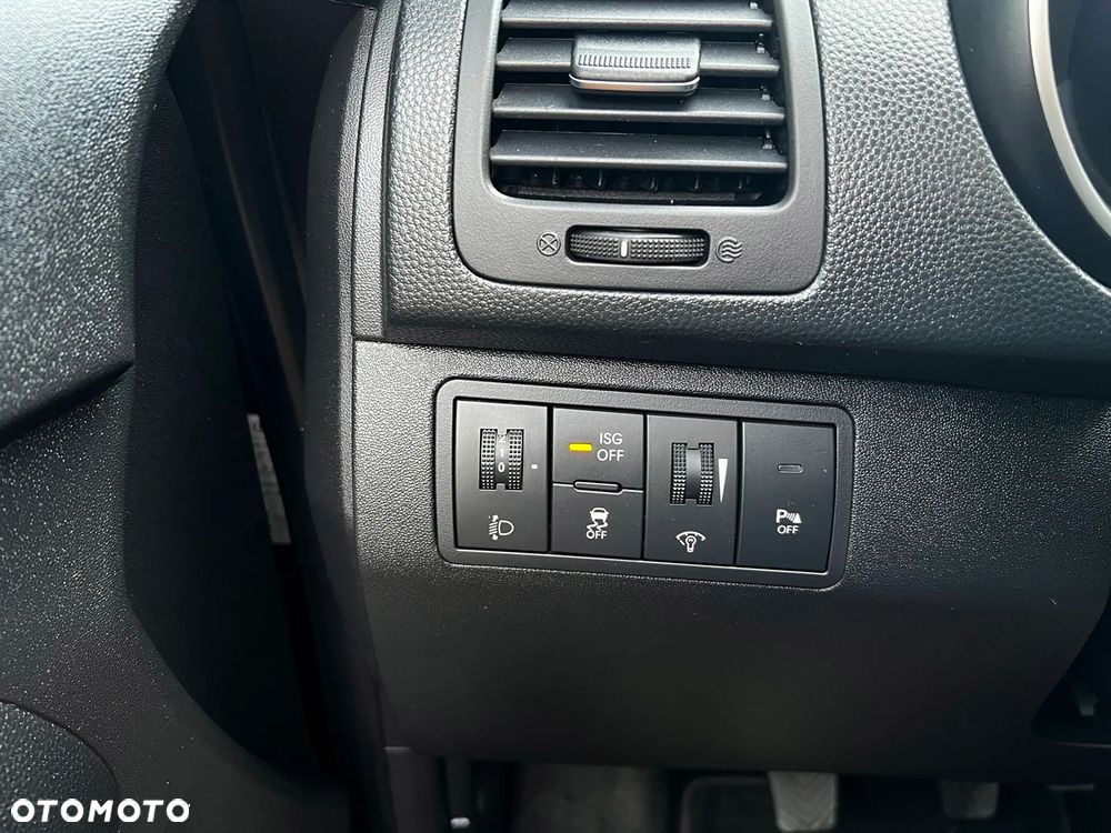 Kia Venga 1.6 CVVT Platinum Edition - 32