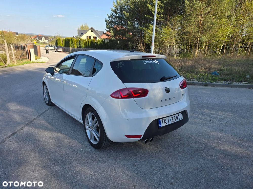 Seat Leon 2.0 TDI DPF DSG FR - 4