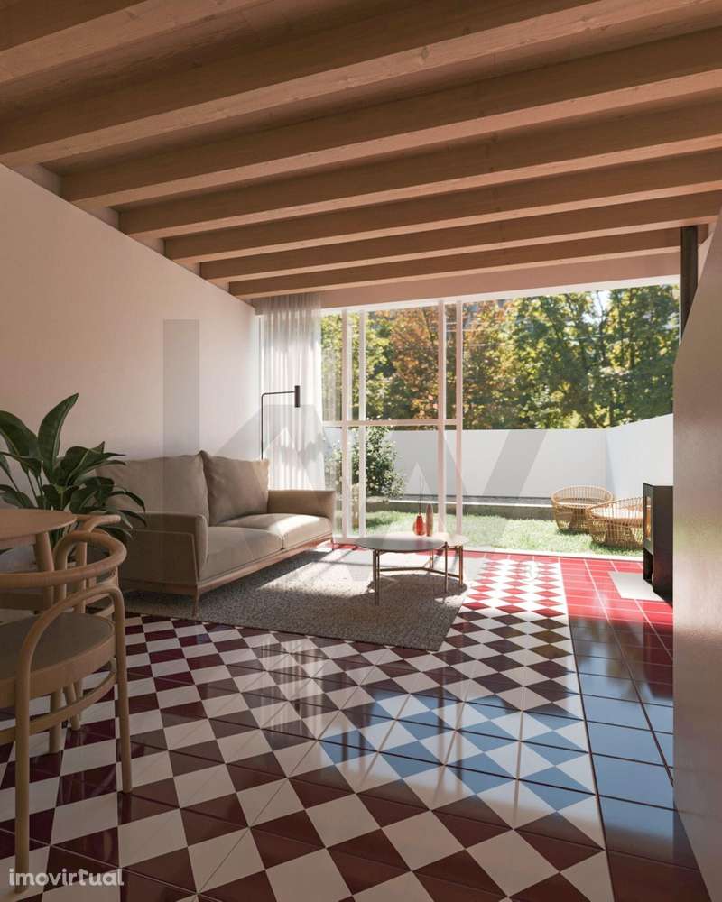 Moradia para reabilitar no centro do Porto – Excelente oportunidade de - Grande imagem: 3/9