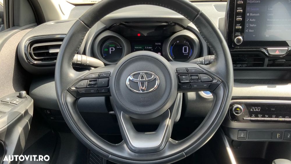 Toyota Yaris 1.5 VVT-i HSD Dynamic Plus - 17
