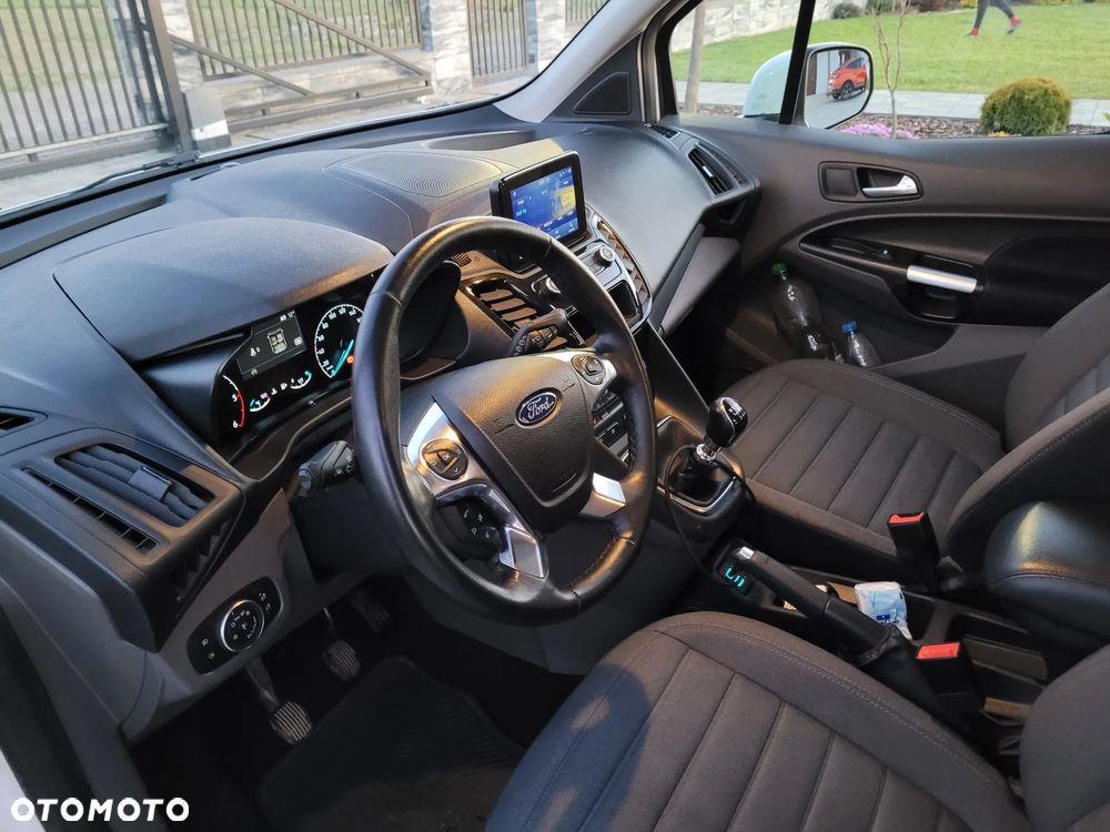 Ford Tourneo Connect 1.5 EcoBlue Titanium - 12