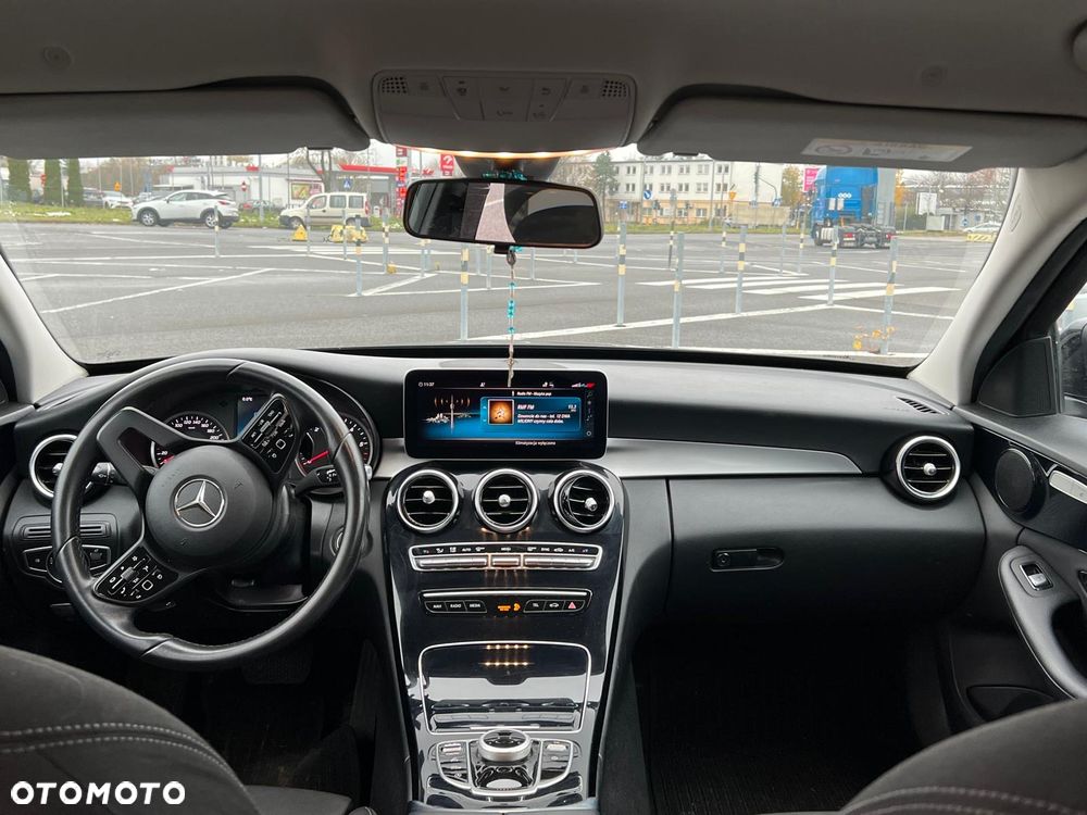 Mercedes-Benz Klasa C 200 d 9G-TRONIC - 8