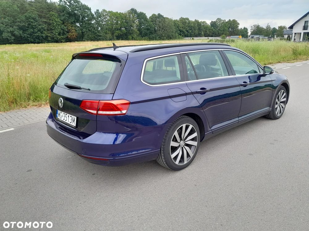 Volkswagen Passat 2.0 TDI SCR DSG Highline - 3