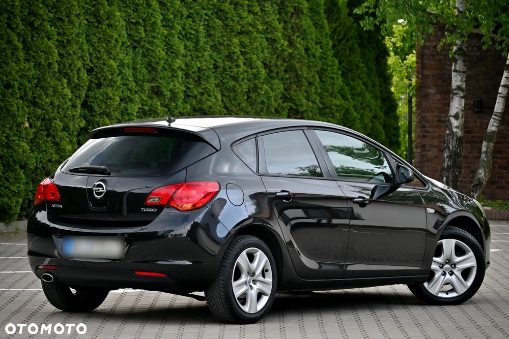 Opel Astra 1.4 T Enjoy - 14