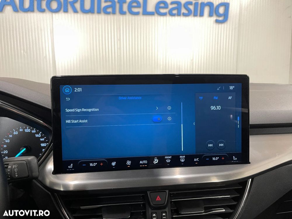 Ford Focus 1.0 EcoBoost Titanium - 19