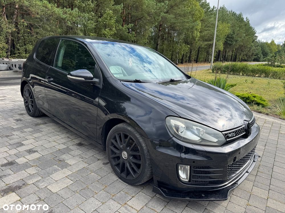 Volkswagen Golf 2.0 TDI DPF MATCH - 1