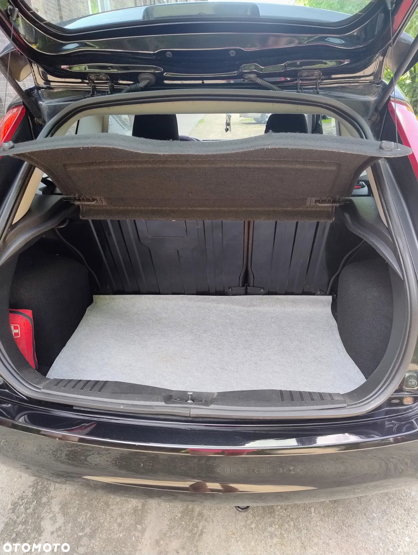 Ford Fiesta 1.3 Ambiente - 8