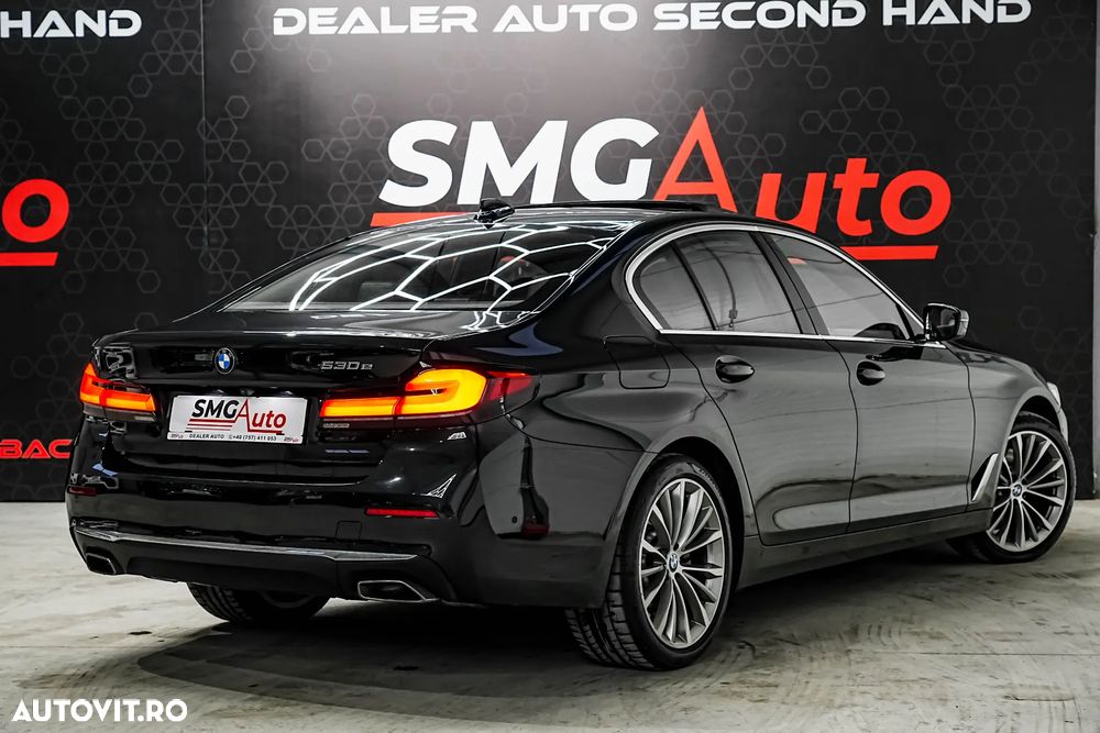 BMW Seria 5 530e Aut. Luxury Line - 6