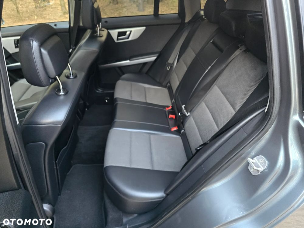 Mercedes-Benz GLK 350 CDI DPF 4Matic 7G-TRONIC - 37